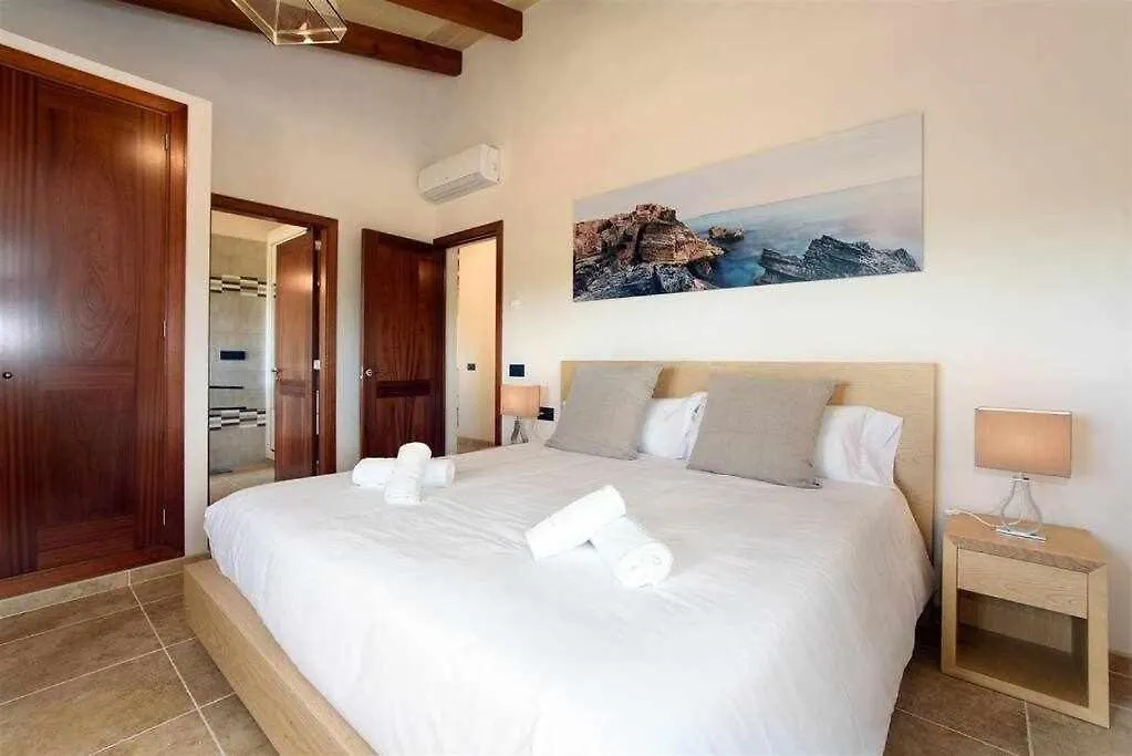 Chalet Finca Sa Pletassa 8 Pax Wifi Piscina Jardin Bbq S'Horta